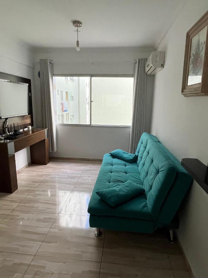 Apartamento Na Quadra Mar *